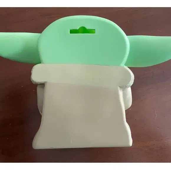 Grogu - The Child Mandalorian Piggy bank PVC Money Bank - Picture 4 of 7